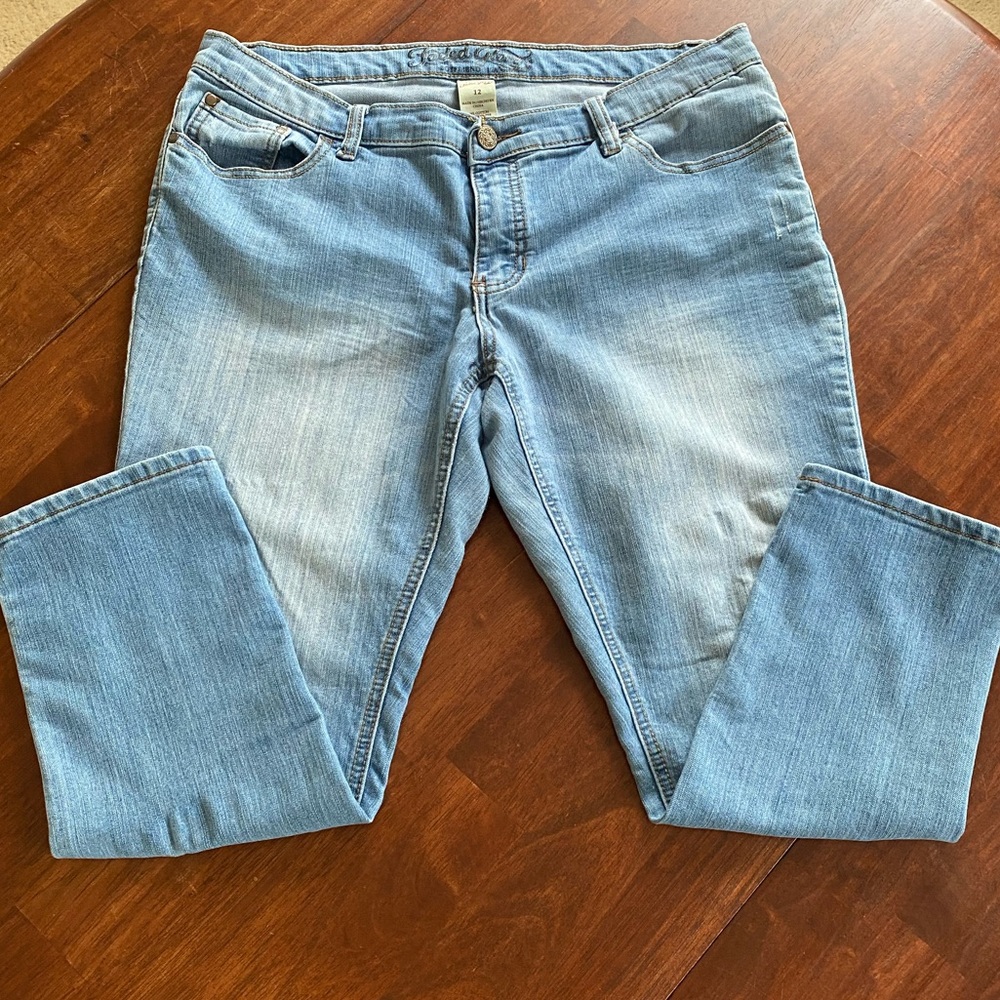 Faded Glory Cropped Jeans